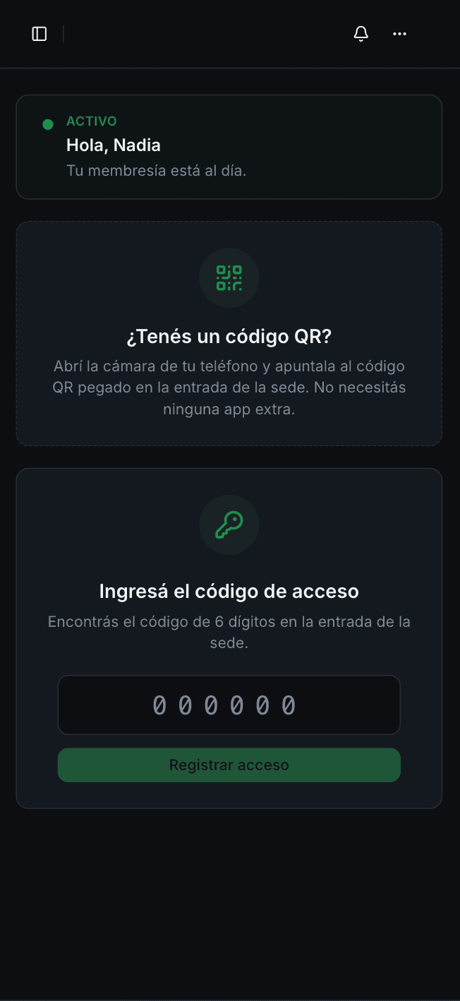 Vista del socio en GymSmartAccess: acceso activo con QR desde el navegador del celular, sin necesidad de descargar una app